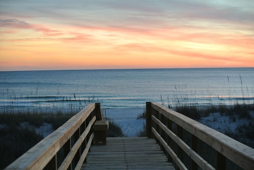 Pier Park and Aaron Bissant Park within walking distance!  