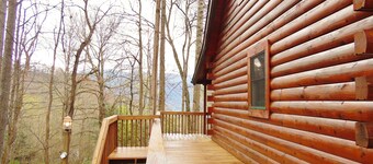 Log Cabin, MountainView, EZ Access, Playground, Fireplace, Firepit, WIFI, AC