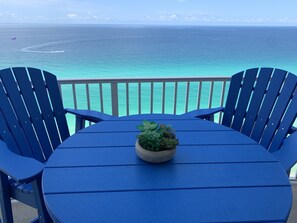 Outdoor dining - Enjoy the spectacular view from the 22nd floor at Emerald Isle-with BEACH CHAIRS (Panama City Beach)