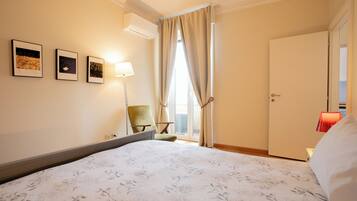 1 bedroom, iron/ironing board, travel crib, free WiFi