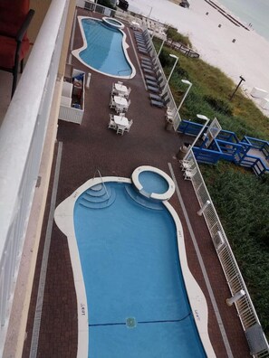 Beheizter Pool