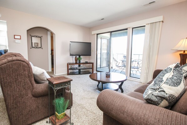 Älytelevisio, Netflix, DVD-soitin, suoratoistopalvelut