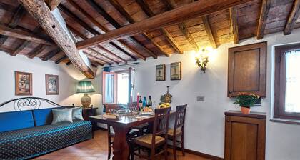 Charming 2 Br Flat In City Center Siena Close To Piazza Del Campo