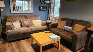 Smart TV, fireplace, video games, DVD player