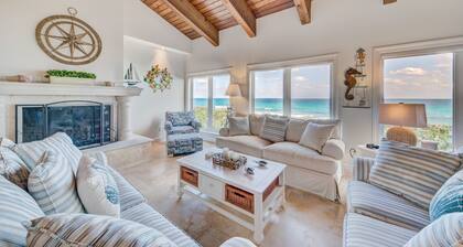 La Dolce Vita: Big Beach House w/ elevator & heated pool! DIRECTLY ON BEACH