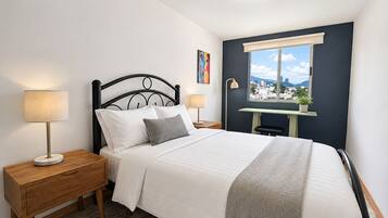 3 chambres, bureau, fer et planche à repasser, Wi-Fi gratuit