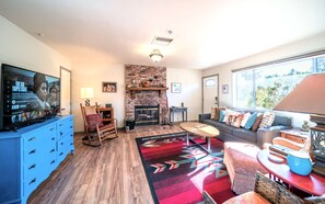 Smart TV, fireplace, DVD player, ping pong