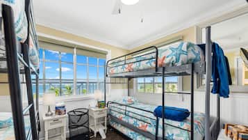 8 bedrooms, in-room safe, desk, iron/ironing board
