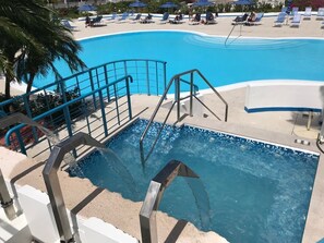 Outdoor pool - Tropical Gem! Watch Jets Fly into Airport+Ocean Beach+Garden Views+MANY PERKS!!! (Maho Bay)