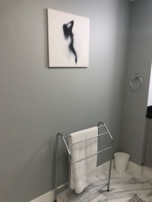 Interior - Beautiful Ocean View Apartment on the Beach with Garage with Pool And Jacuzzi  (Miami Beach)