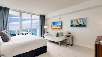 1 chambre, bureau, fer et planche Ă repasser, lit parapluie