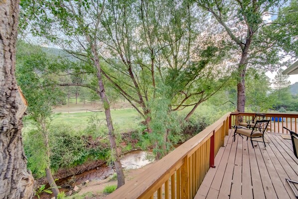 Exterior - 7 Bedroom on the Side of Pikes Peak on a Mountain Stream (Cascade)