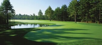 Spacious Two Bedroom Walking Distance To Harbour, Ville, Hôpital et Yacht Club