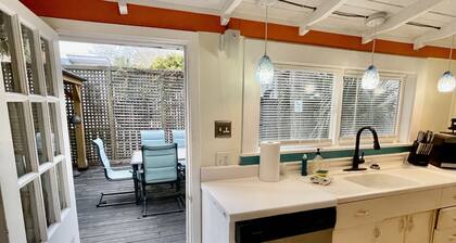 Majakkamökki: modernisoitu, mutta muistot säilyvät. Lemmikit. WiFi