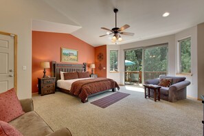 7 bedrooms, in-room safe, desk, iron/ironing board - At Home in the Mountains , 7 bdrms 5 baths, Hot tub, Sauna, Steam rm & more (South Lake Tahoe)