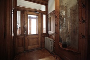 Interior - Harlem Hideaway Studio Apartment (New York)