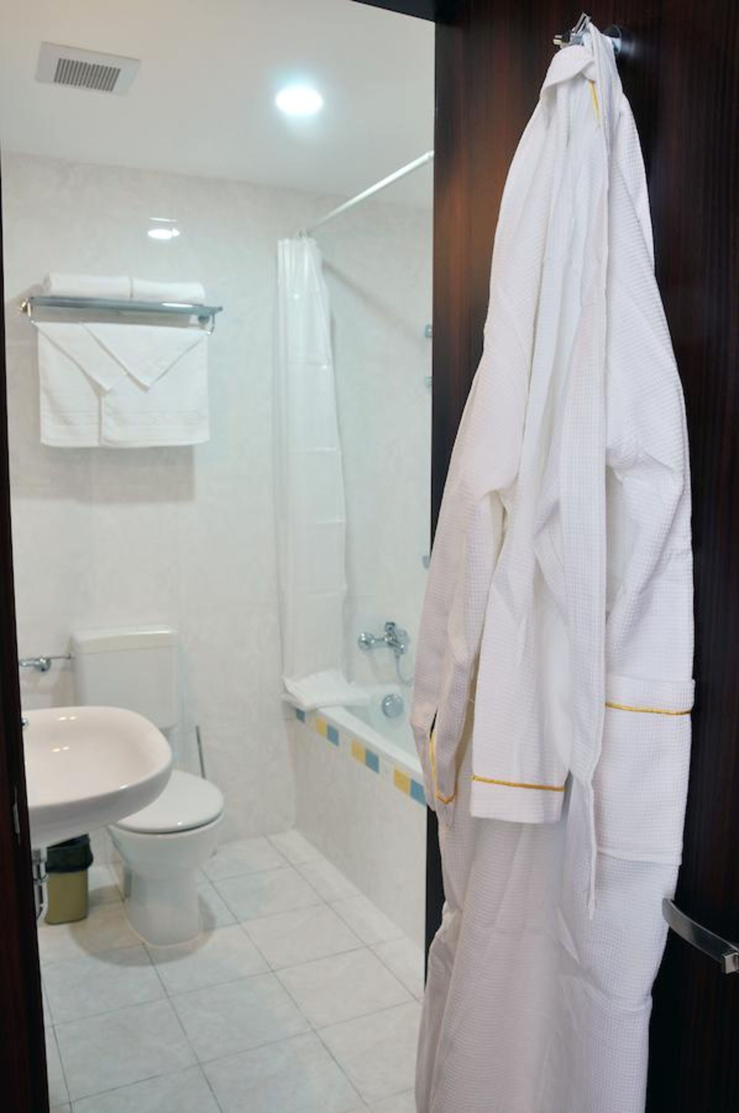 1 bedroom, minibar, in-room safe, desk