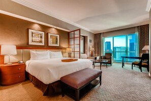 2 bedrooms, Egyptian cotton sheets, in-room safe, iron/ironing board - MGM Signature 2BR2BA Penthouse SPHERE & Strip view, Balcony, Pool, No Resort Fee (Las Vegas)