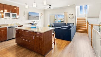Smart TV, books, music library, video library