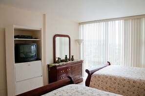 1 Schlafzimmer, Bügeleisen/Bügelbrett, Reisekinderbett, kostenloses WLAN