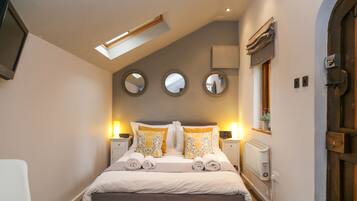 1 soverom, strykejern/-brett, wi-fi (inkludert) og sengetøy