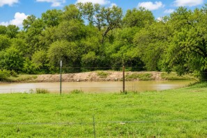 Miscellaneous - Peaceful Farm Cabin for Couples | TX Hill Country (Georgetown)