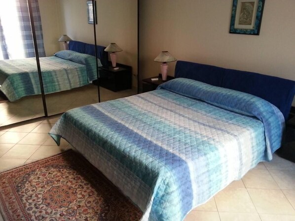 2 bedrooms, iron/ironing board, WiFi, bed sheets - Holiday Precious (Mazara del Vallo)
