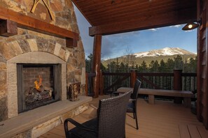 Terrace/patio - Fox Paw Lodge: Private Peak 8 Home w/ Elevator, Hot Tub, Pool Table, Fire Pit (Breckenridge)