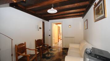 Smart TV, DVD player