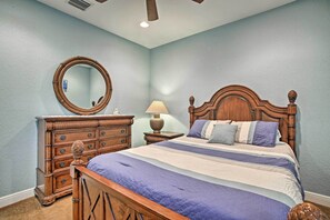 5 bedrooms, desk, iron/ironing board, travel cot