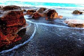 Beach nearby, beach towels