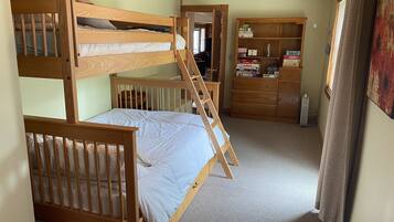 3 chambres, fer et planche Ă repasser, Wi-Fi gratuit, draps fournis