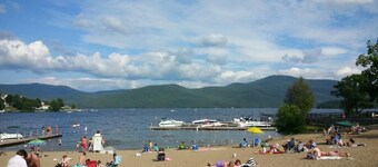Family Fun & Sun in Bolton - walking distance to town, beaches, & lake