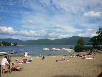 Family Fun & Sun in Bolton - walking distance to town, beaches, & lake