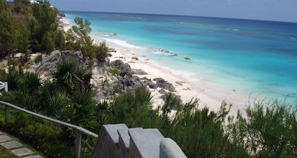 Sea Song 3 Bdrm Beachfront house on Marley Beach with great beach and sea views.