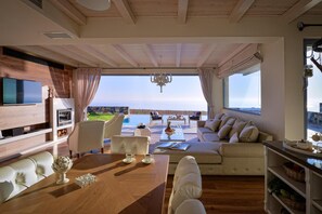 Smart TV, fireplace, video games, DVD player