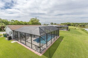 Exterior - Lakefront home with a vista and pool, free WiFi, near the State Natural Preserve (Port Charlotte)