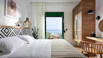 5 bedrooms, iron/ironing board, travel crib, free WiFi