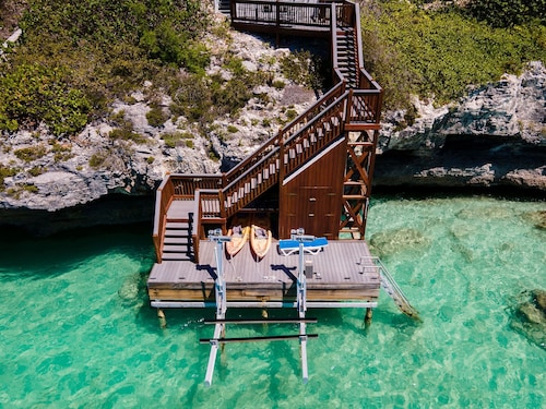 Oceanfront Villa - Private Dock zum Schnorcheln, 3 Minuten zum Privatstrand