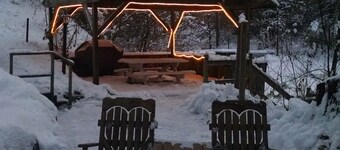Waterfront Retreat on Mini "Golden Pond" 10 Miles Lake George