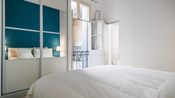 1 chambre, fer et planche Ă  repasser, Wi-Fi, draps fournis