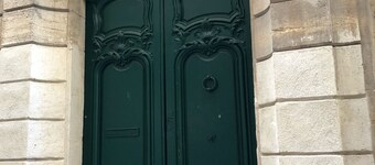 The prefecture, charming apartment with free parking 