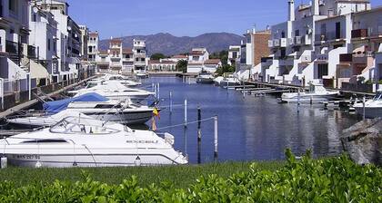 Empuriabrava Center, Strand in 100m, 4 Personen