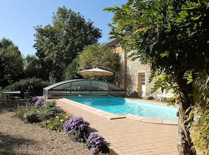 Piscina externa, piscina aquecida