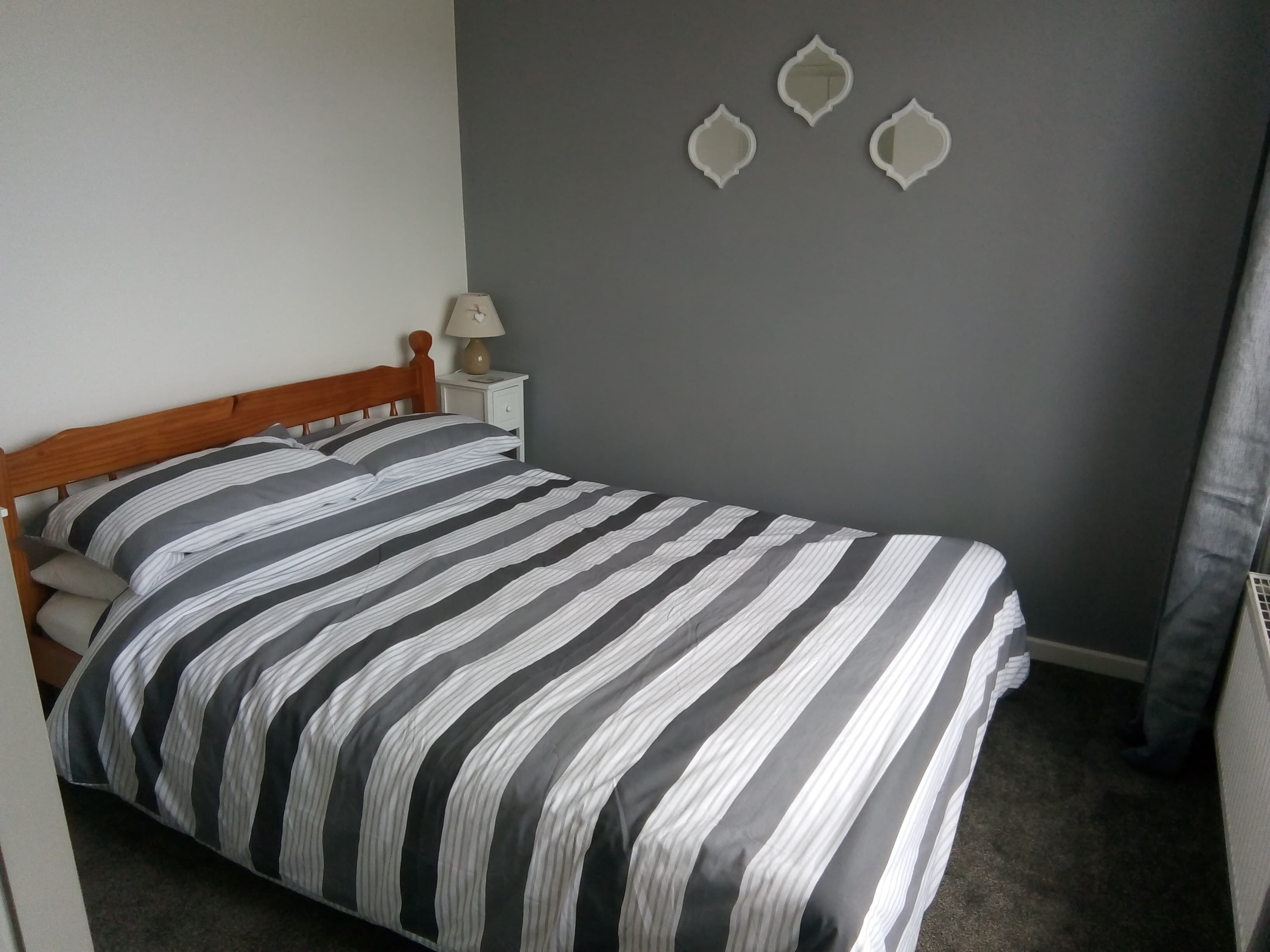 3 Schlafzimmer, Bügeleisen/Bügelbrett, WLAN, Bettwäsche