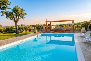 Outdoor pool, sun loungers