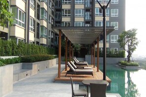 Outdoor pool, pool loungers