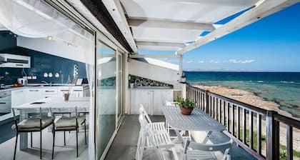 Modernes Apartment am Meer mit Panoramaterrasse