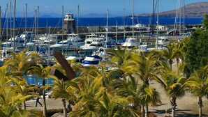 Marina - Modern and bright Villa in Puerto Calero (Puerto Calero)
