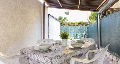 New ground floor apartment with large garden and private parking space